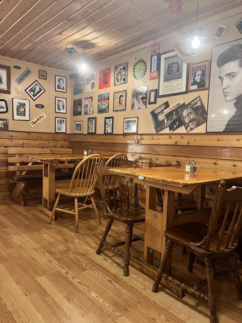 The Boondocks BBQ & Grill